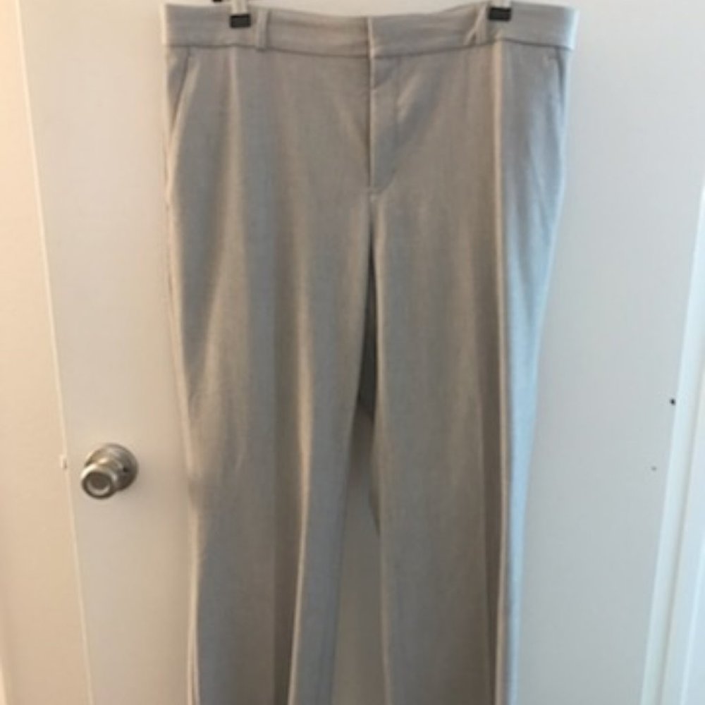 Banana Republic Logan Trouser Light Grey 14